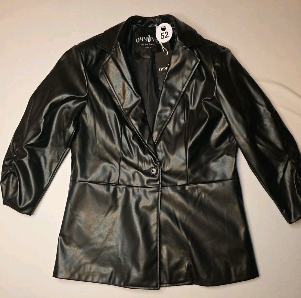 OMMIIVEX Faux Leather Blazer Black Ruched Sleeve Single Button Size M NWT